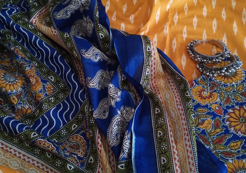 Printed cotton suits