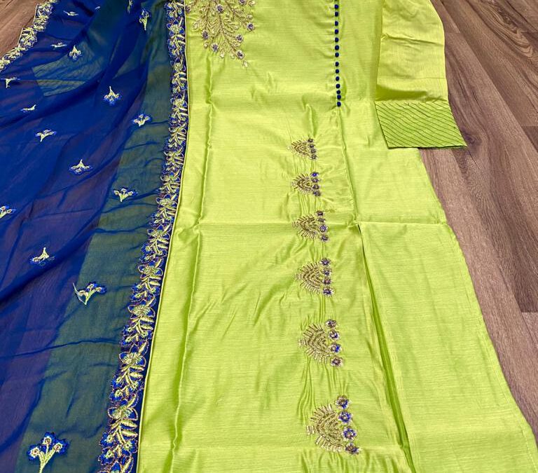 Kurti with duppatta.