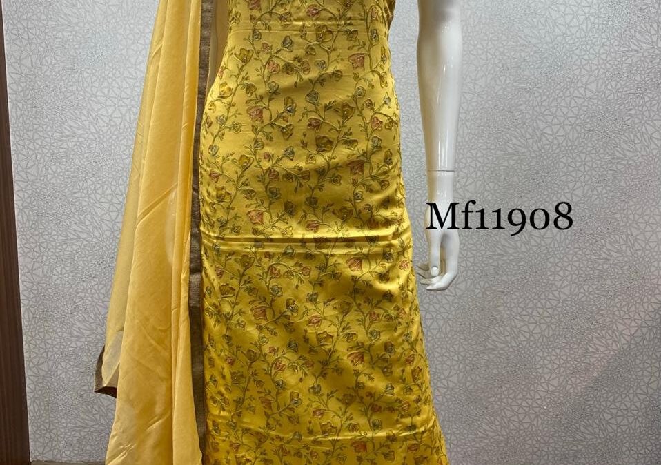 Cotton unstitched suits .